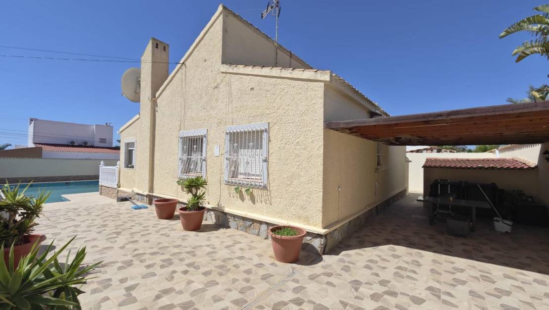 Sale - Villa - Orihuela - Orihuela Costa