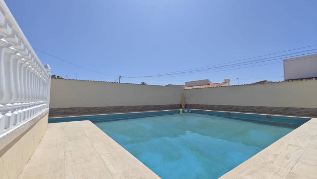 Sale - Villa - Orihuela - Orihuela Costa