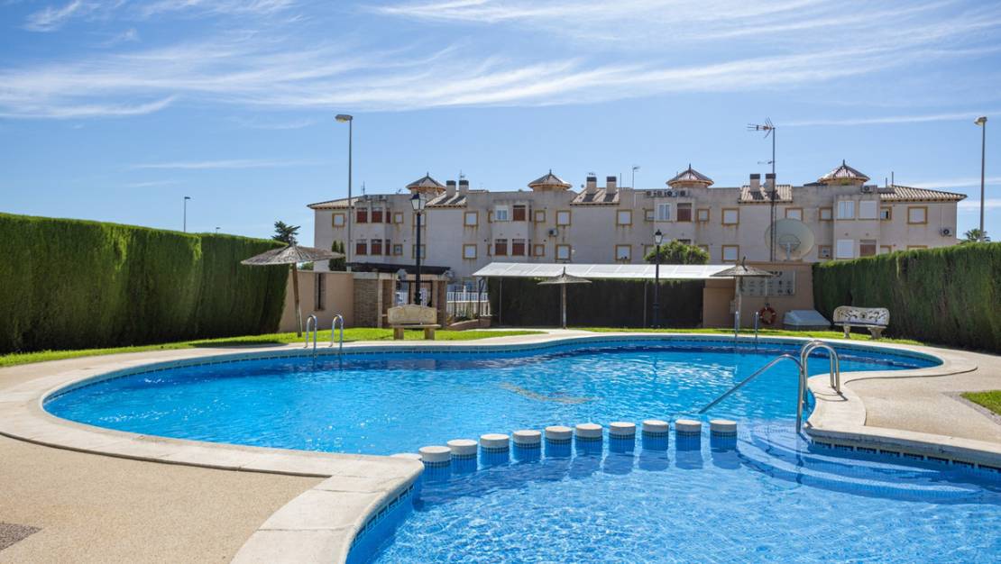 Sale - Villa - Orihuela - Orihuela Costa