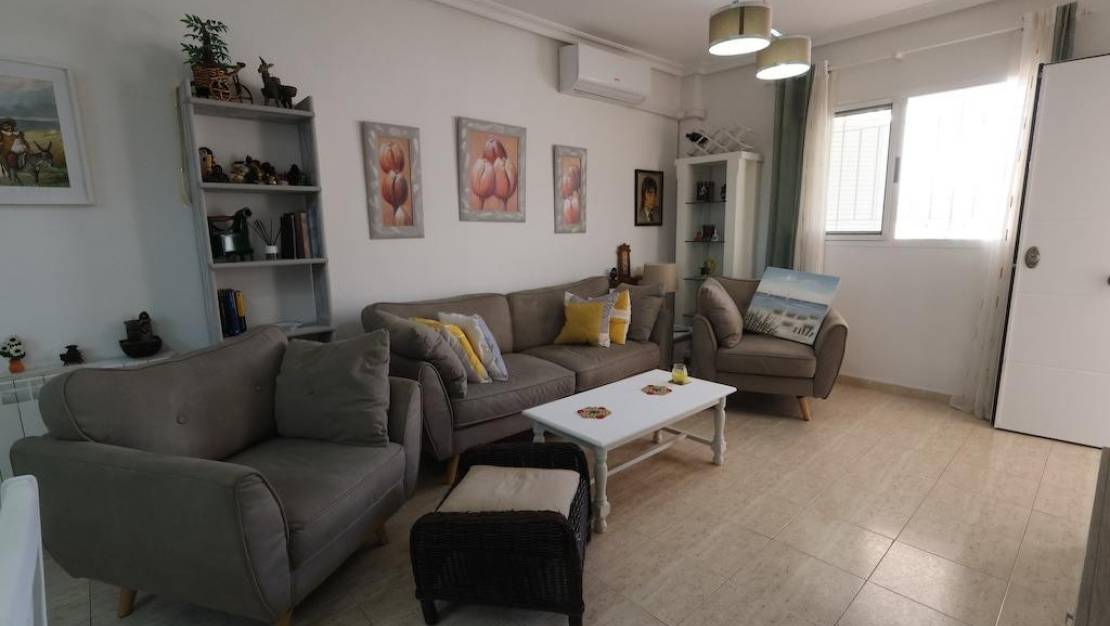 Sale - Villa - Orihuela - Orihuela Costa