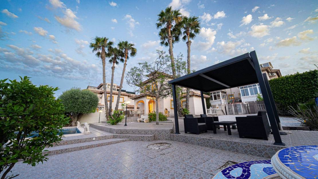 Sale - Villa - Orihuela - Orihuela Costa