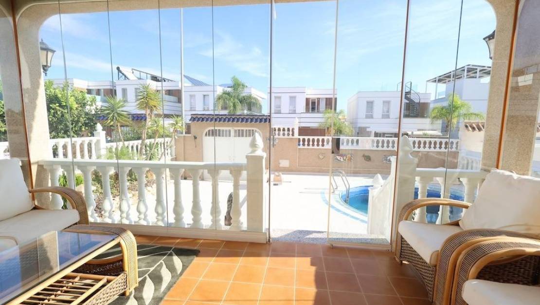 Sale - Villa - Orihuela - Orihuela Costa