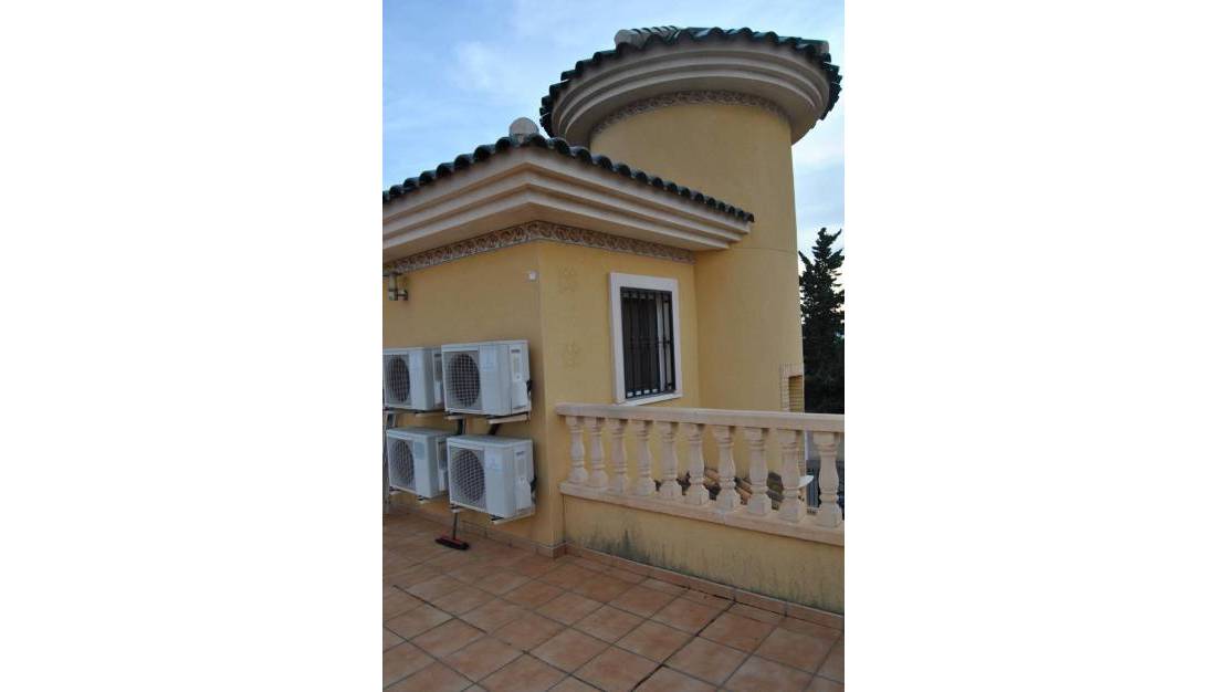 Sale - Villa - Orihuela - Orihuela Costa