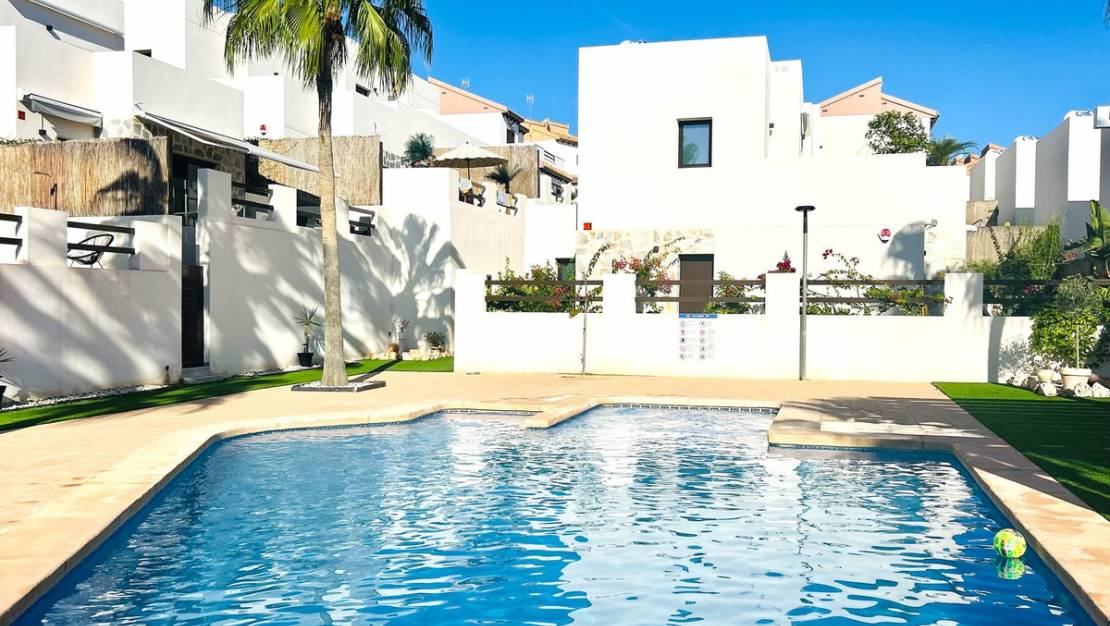 Sale - Villa - Orihuela - Orihuela Costa