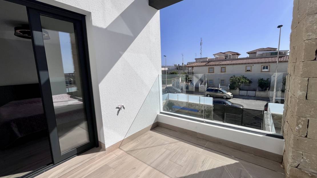 Sale - Villa - Orihuela - Playa Flamenca