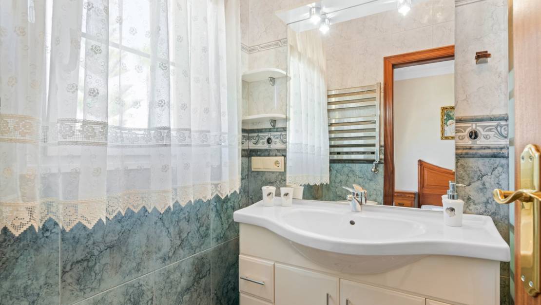 Sale - Villa - Orihuela - Playa Flamenca