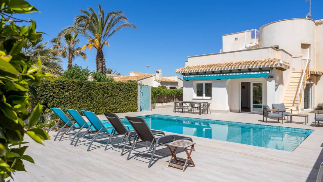 Sale - Villa - Orihuela - Playa Flamenca