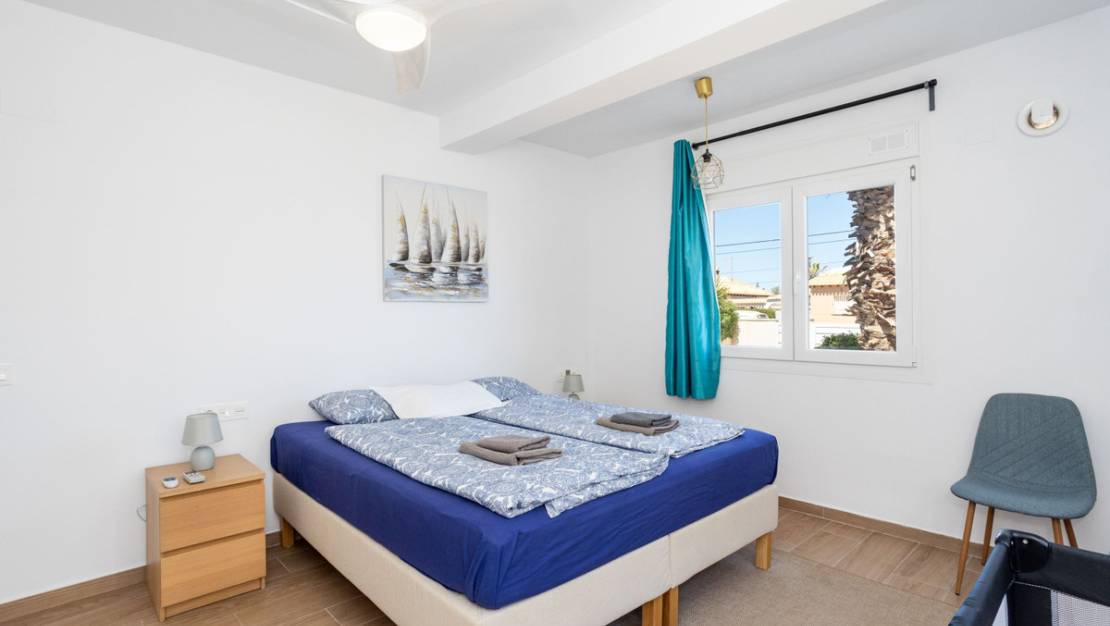 Sale - Villa - Orihuela - Playa Flamenca