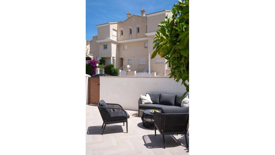 Sale - Villa - Orihuela - Playa Flamenca