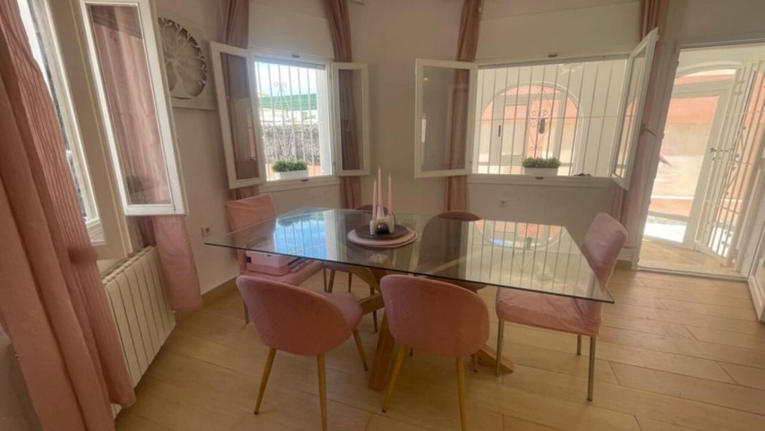 Sale - Villa - Orihuela - Playa Flamenca