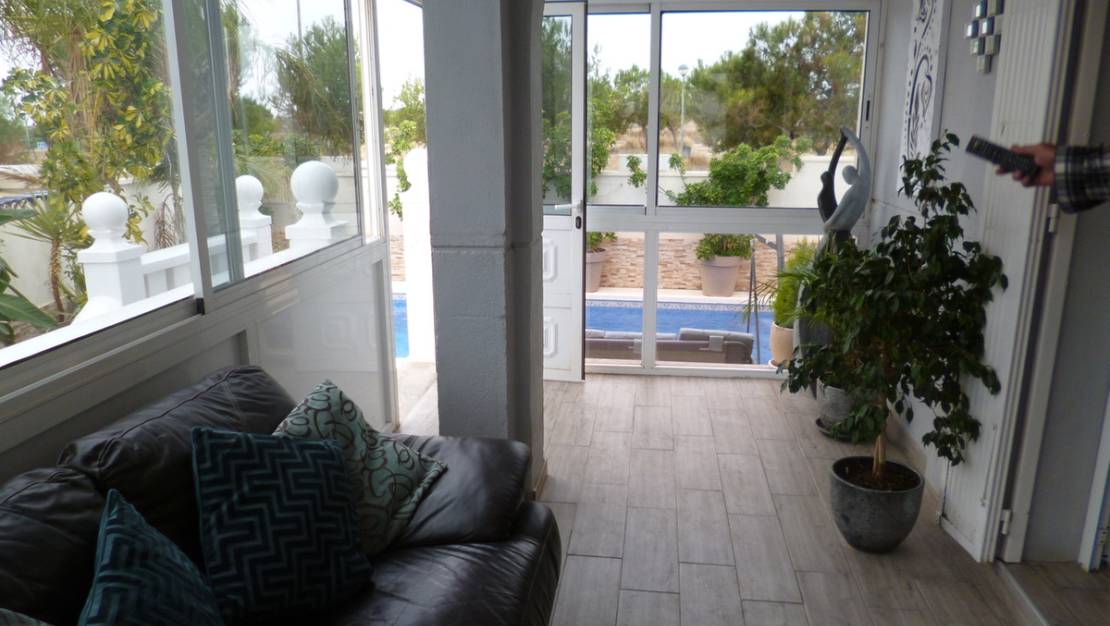 Sale - Villa - Orihuela - Playa Flamenca