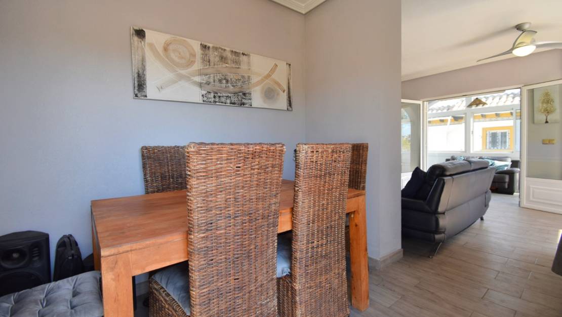 Sale - Villa - Orihuela - Playa Flamenca