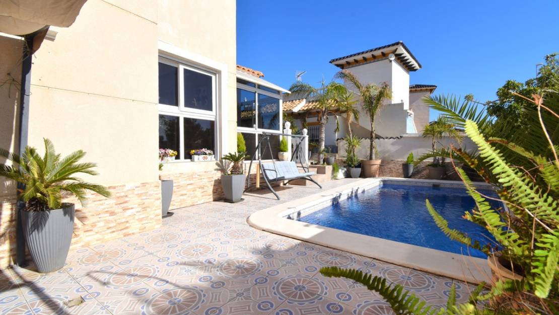 Sale - Villa - Orihuela - Playa Flamenca
