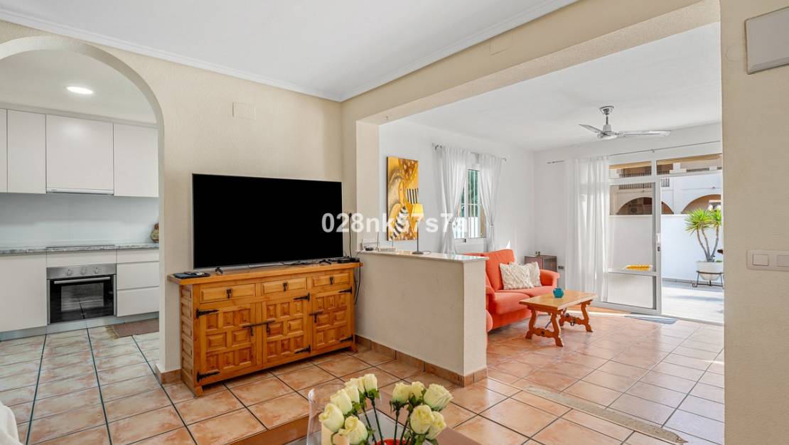 Sale - Villa - Orihuela - Playa Flamenca