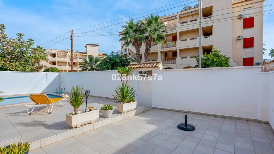 Sale - Villa - Orihuela - Playa Flamenca