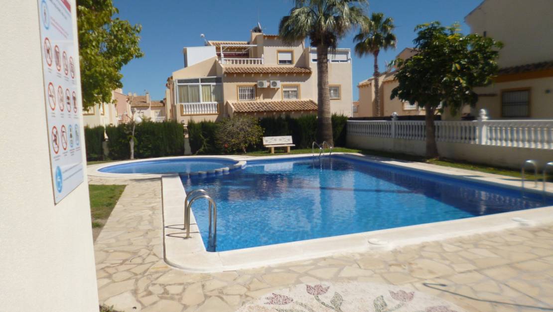 Sale - Villa - Orihuela - Playa Flamenca