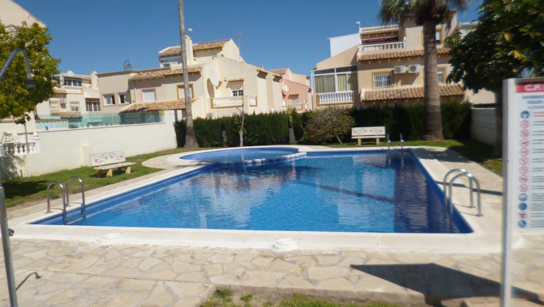 Sale - Villa - Orihuela - Playa Flamenca
