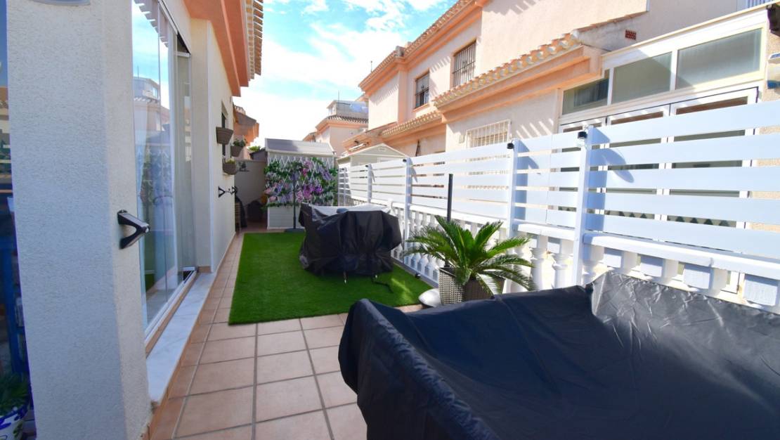 Sale - Villa - Orihuela - Playa Flamenca