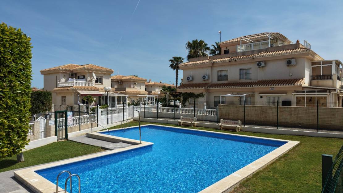 Sale - Villa - Orihuela - Playa Flamenca