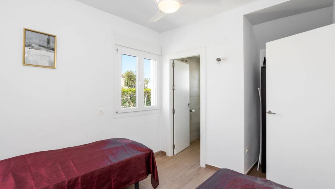 Sale - Villa - Orihuela - Playa Flamenca