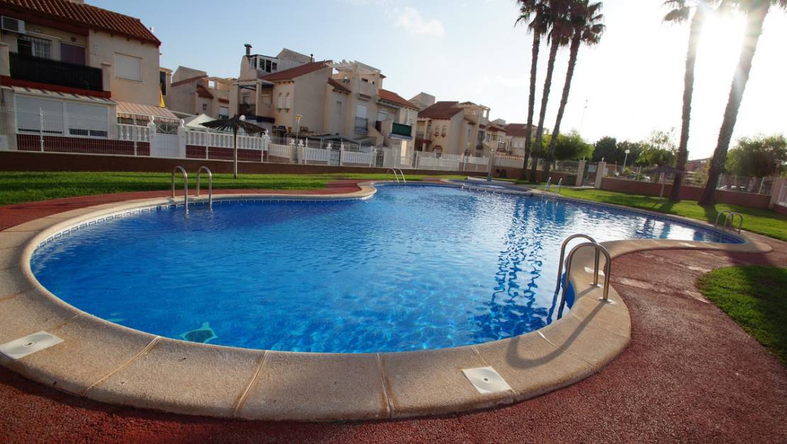 Sale - Villa - Orihuela - Playa Flamenca