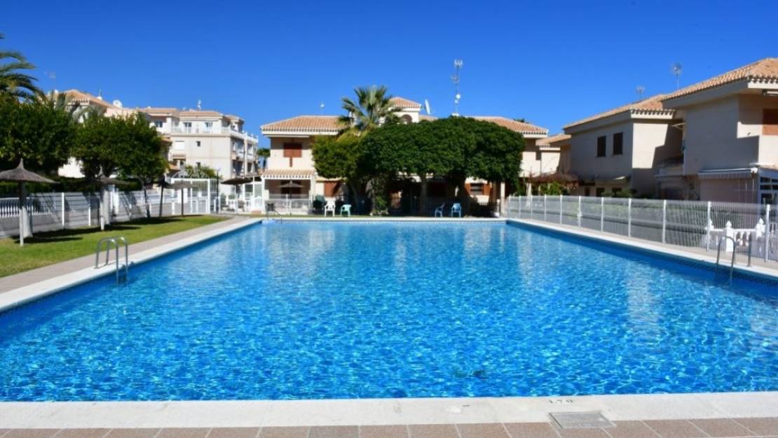 Sale - Villa - Orihuela - Playa Flamenca