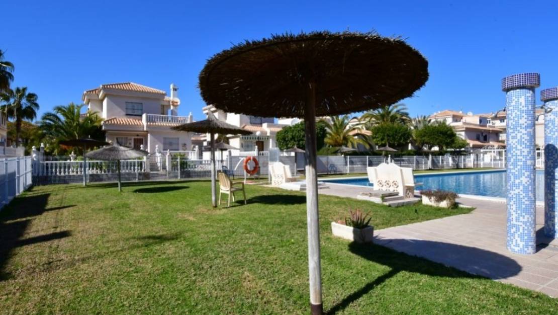 Sale - Villa - Orihuela - Playa Flamenca