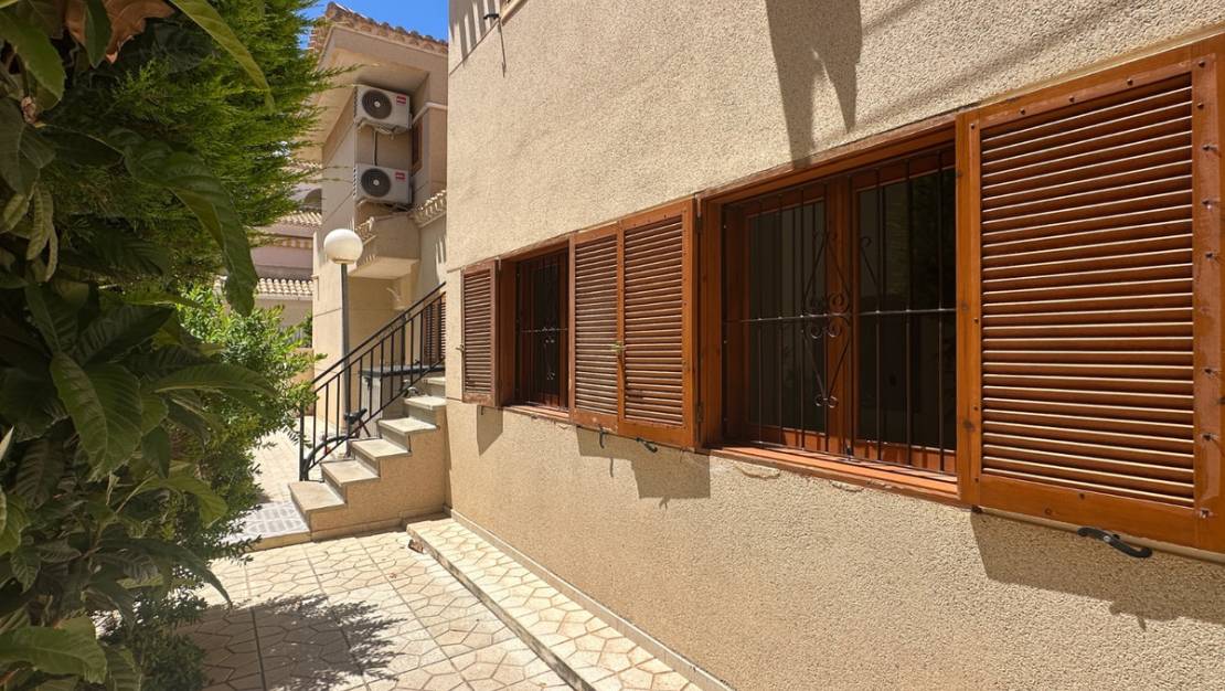 Sale - Villa - Orihuela - Playa Flamenca