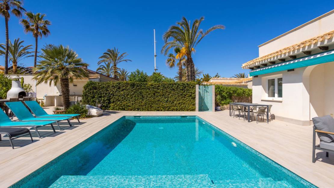 Sale - Villa - Orihuela - Playa Flamenca