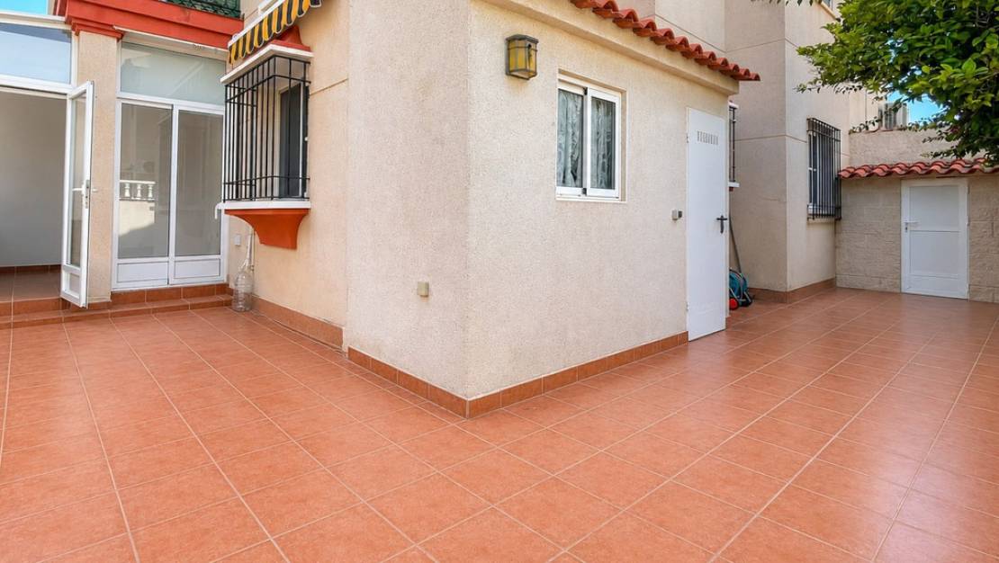 Sale - Villa - Orihuela - Playa Flamenca