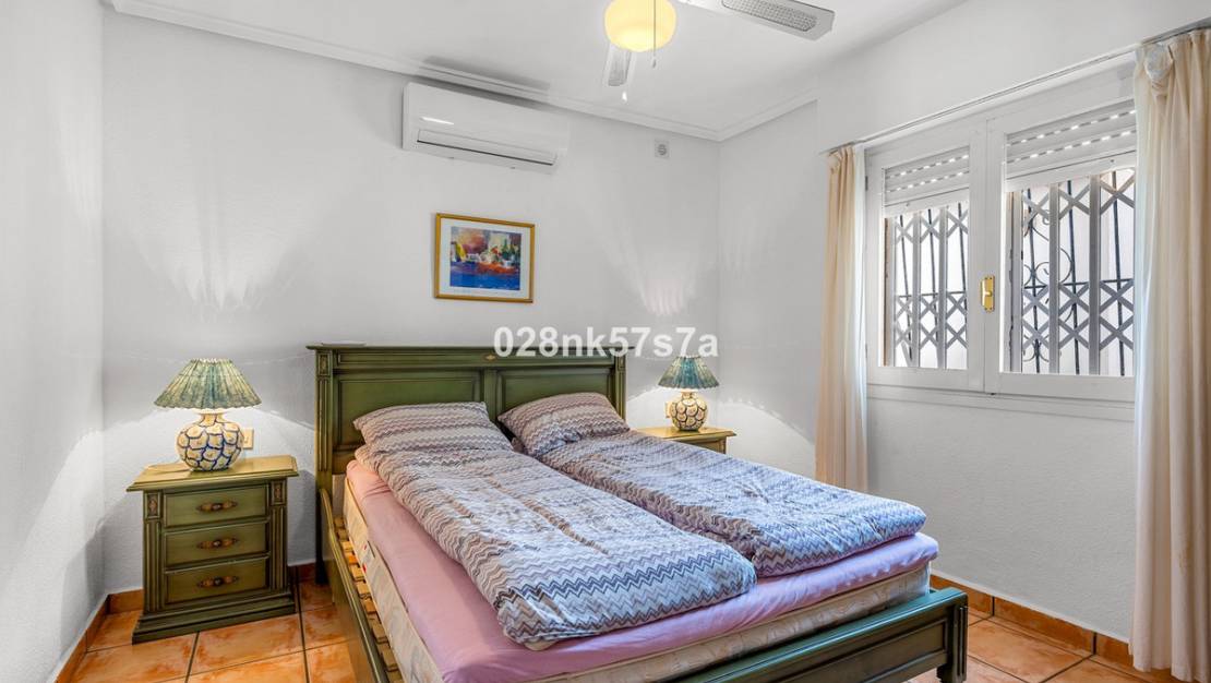 Sale - Villa - Orihuela - Playa Flamenca