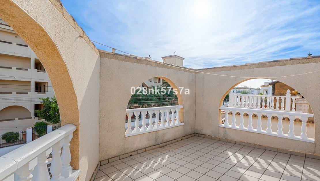 Sale - Villa - Orihuela - Playa Flamenca