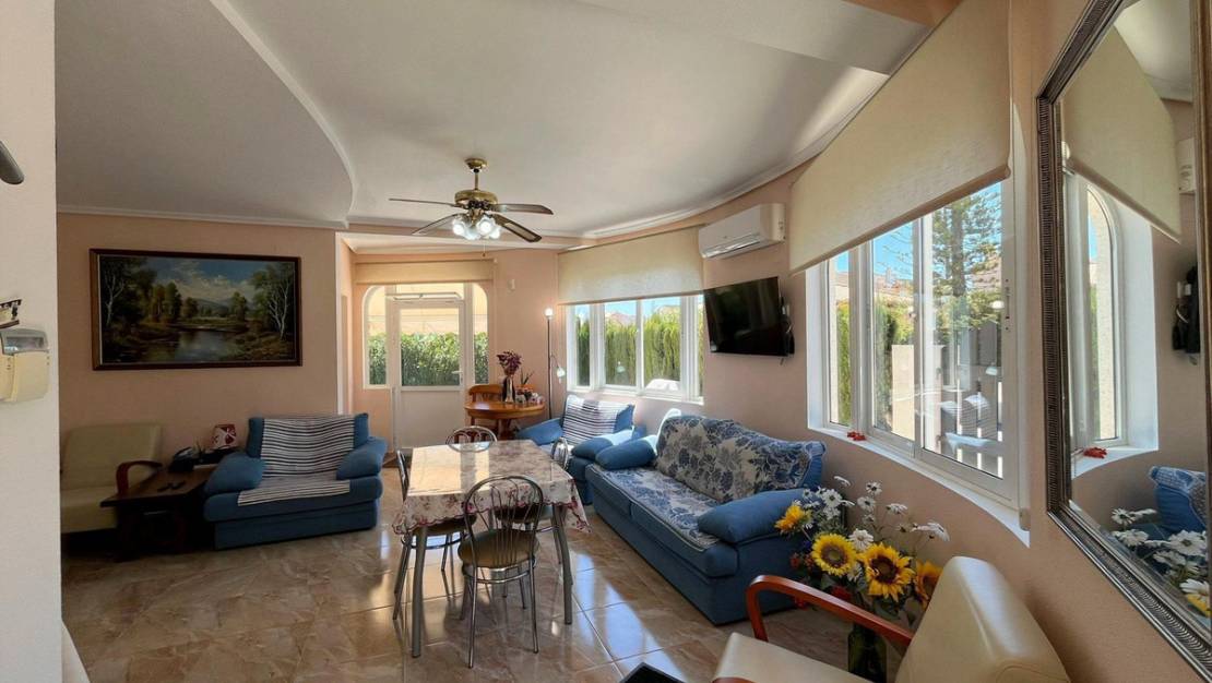 Sale - Villa - Orihuela - Playa Flamenca