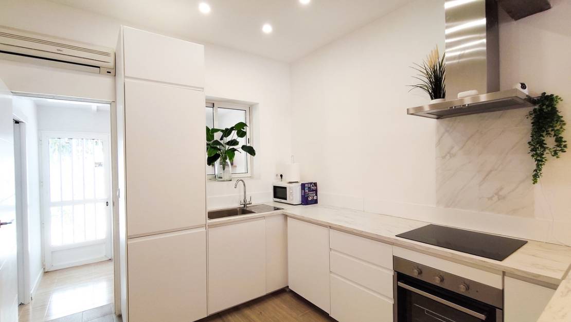 Sale - Villa - Orihuela - Playa Flamenca