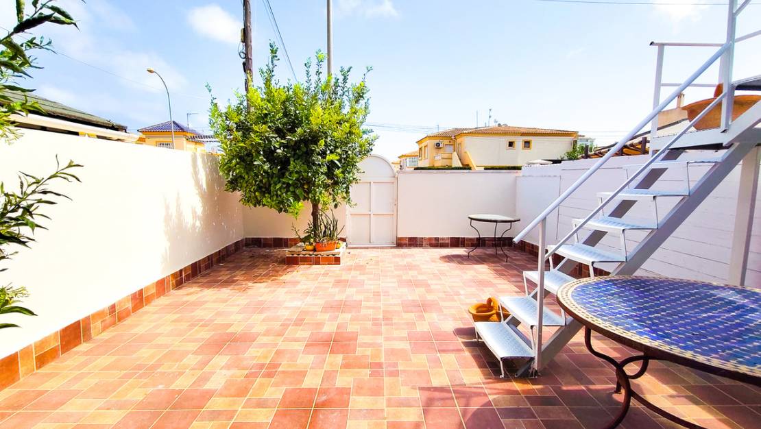 Sale - Villa - Orihuela - Playa Flamenca