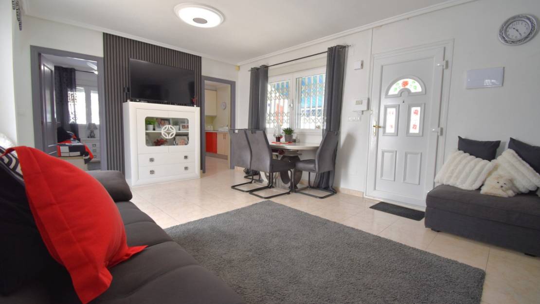Sale - Villa - Orihuela - Playa Flamenca
