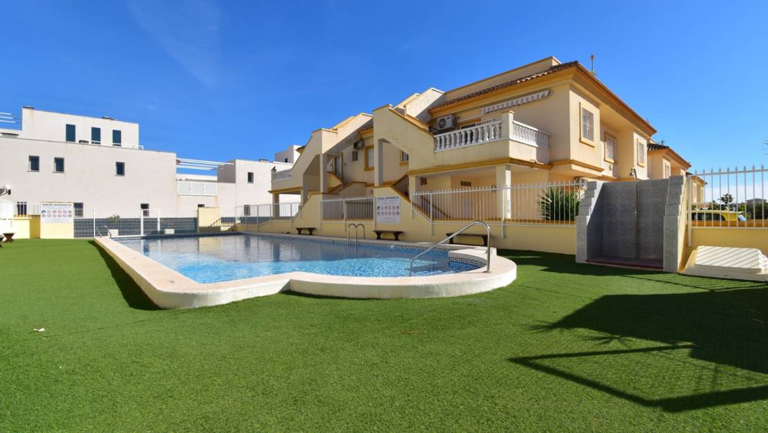 Sale - Villa - Orihuela - Playa Flamenca