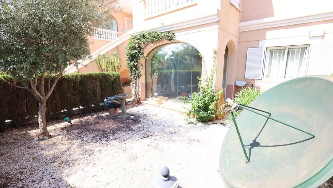 Sale - Villa - Orihuela - Punta Prima