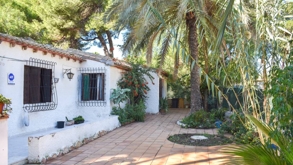Sale - Villa - Orihuela - Punta Prima