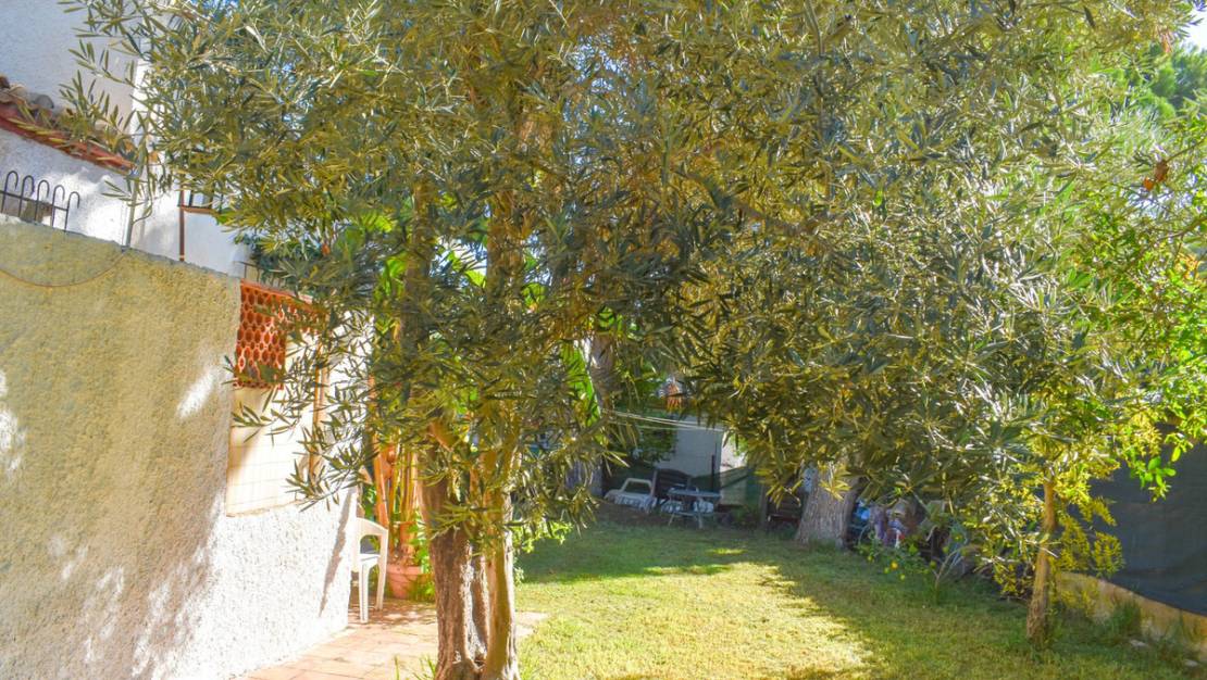 Sale - Villa - Orihuela - Punta Prima