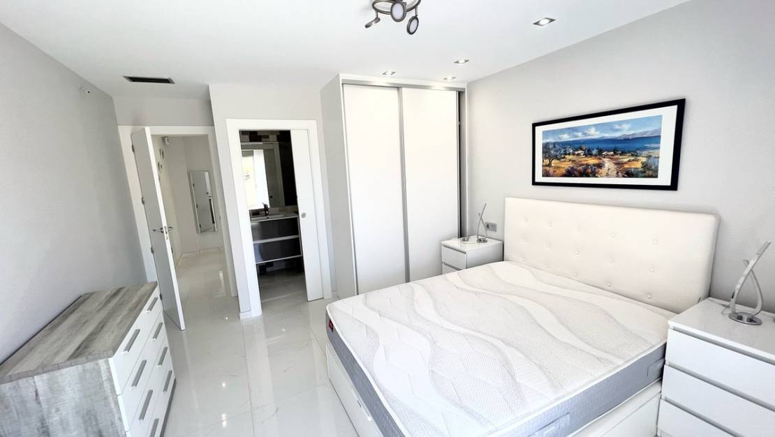 Sale - Villa - Orihuela - Punta Prima