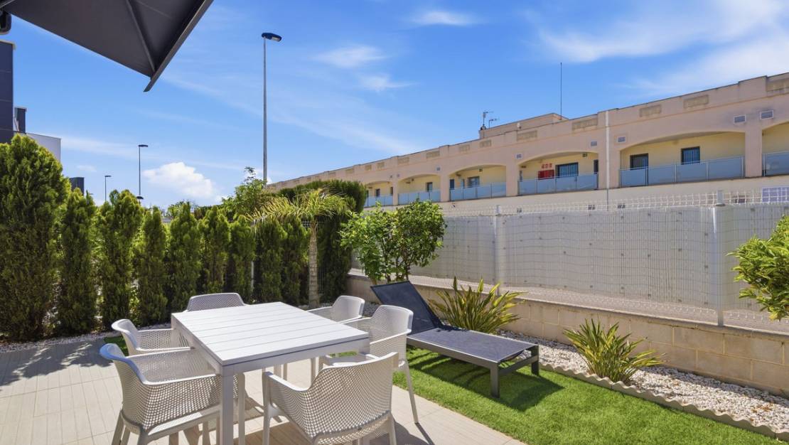 Sale - Villa - Orihuela - Punta Prima