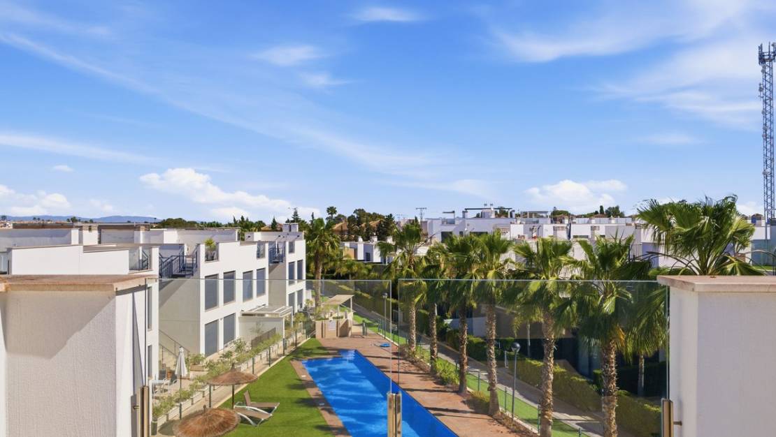 Sale - Villa - Orihuela - Punta Prima