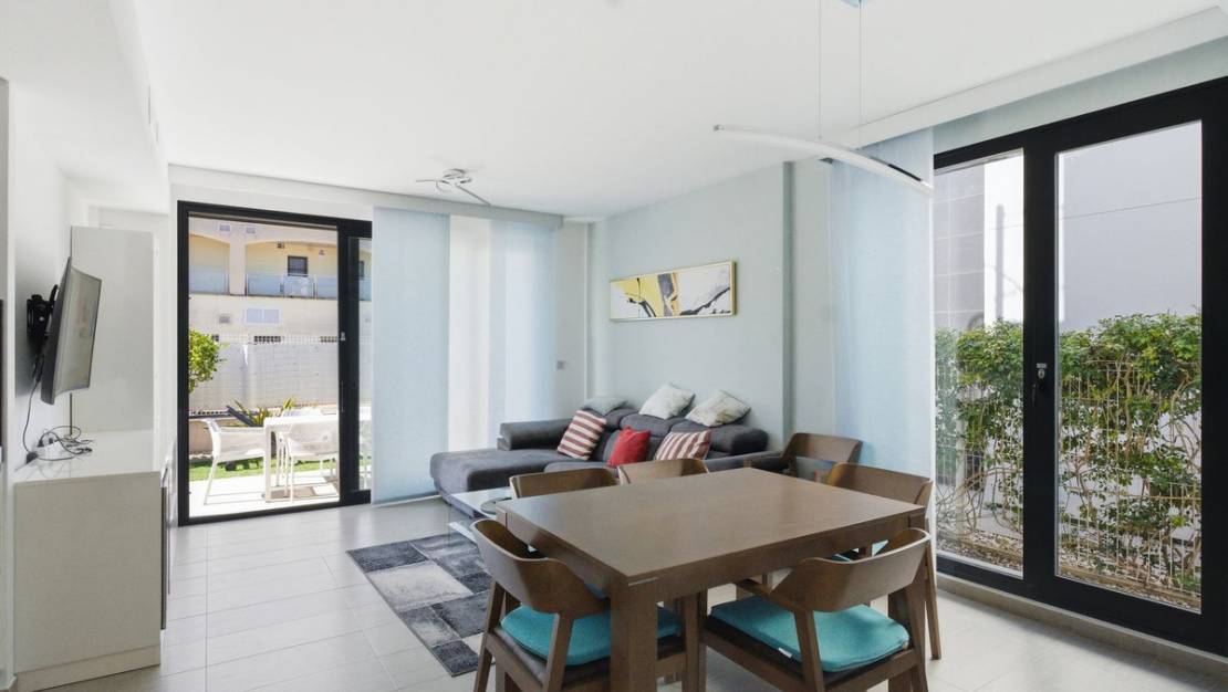 Sale - Villa - Orihuela - Punta Prima