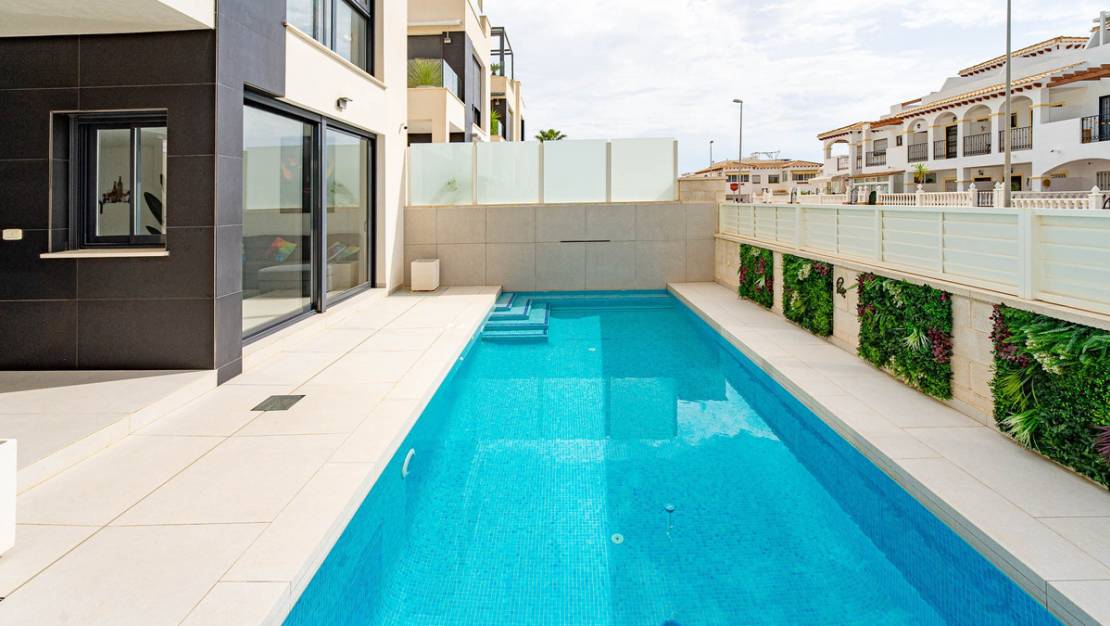 Sale - Villa - Orihuela - Punta Prima