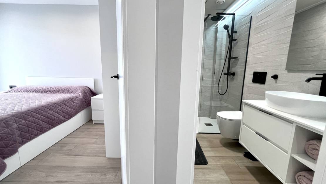 Sale - Villa - Orihuela - Punta Prima