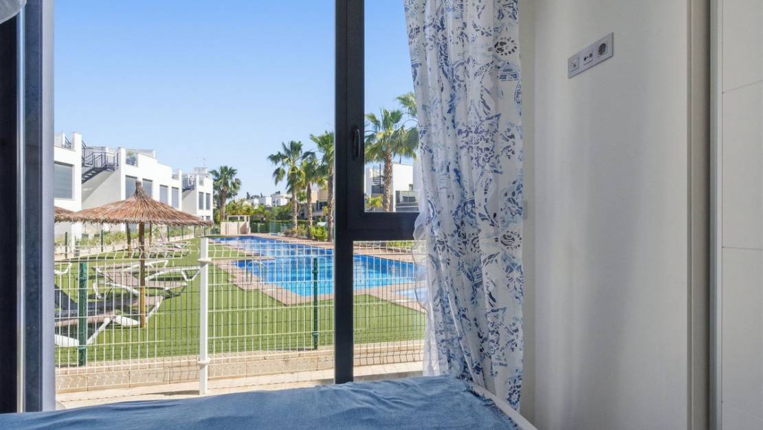 Sale - Villa - Orihuela - Punta Prima