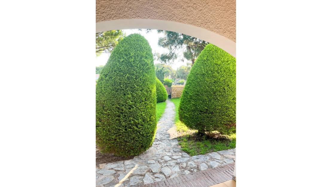 Sale - Villa - Orihuela - Punta Prima