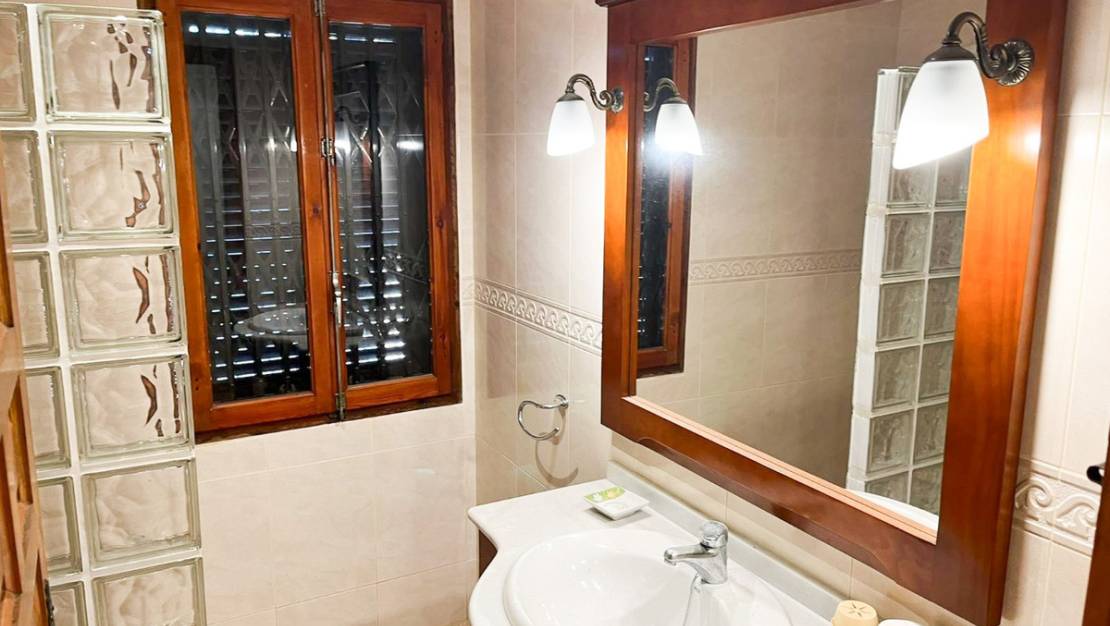 Sale - Villa - Orihuela - Punta Prima