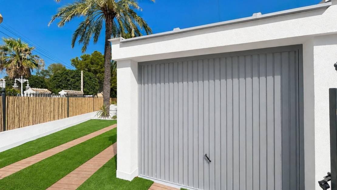 Sale - Villa - Orihuela - Punta Prima